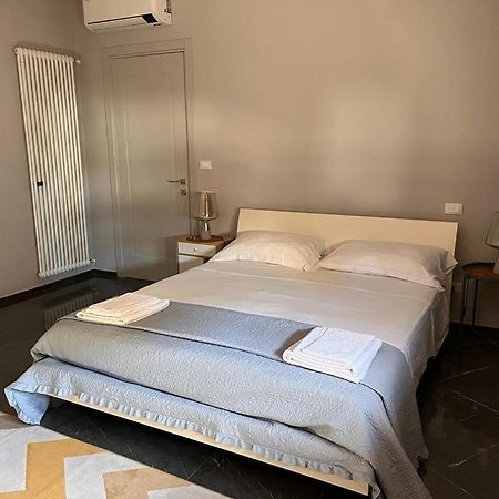 Отель Casa Cavour Монтекатини-Терме Экстерьер фото