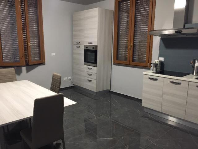 Отель Casa Cavour Монтекатини-Терме Экстерьер фото