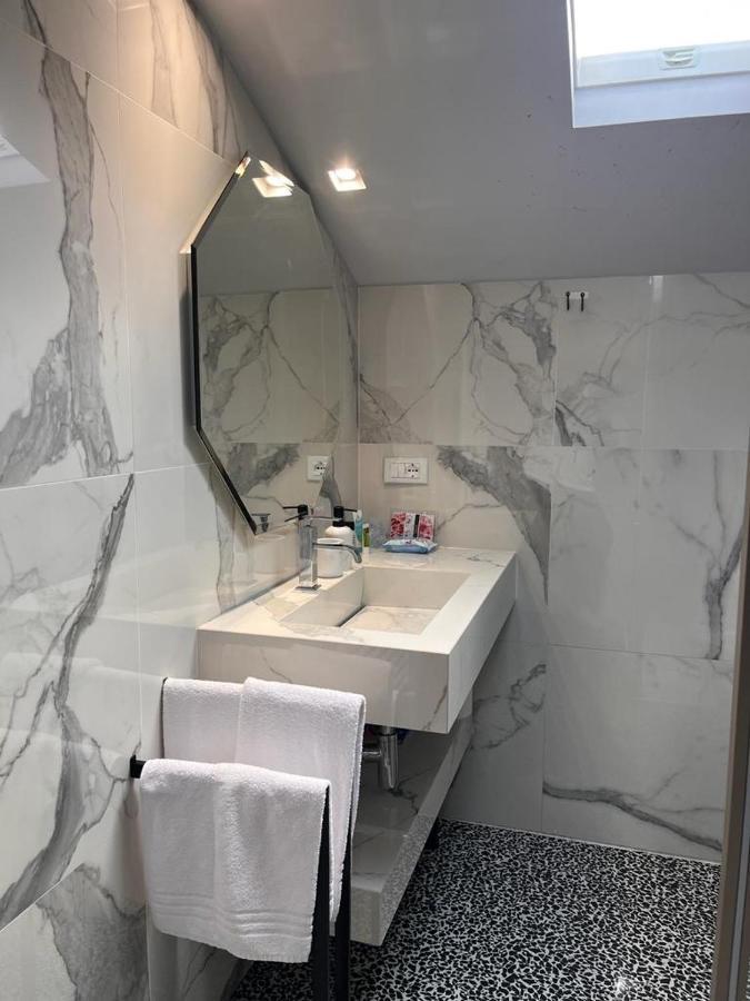 Отель Casa Cavour Монтекатини-Терме Экстерьер фото
